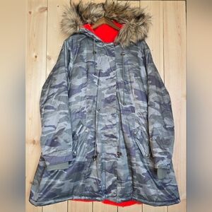 Torrid Twill Faux Fur Trim Parka Camo Orange Winter Coat Womens Size 4